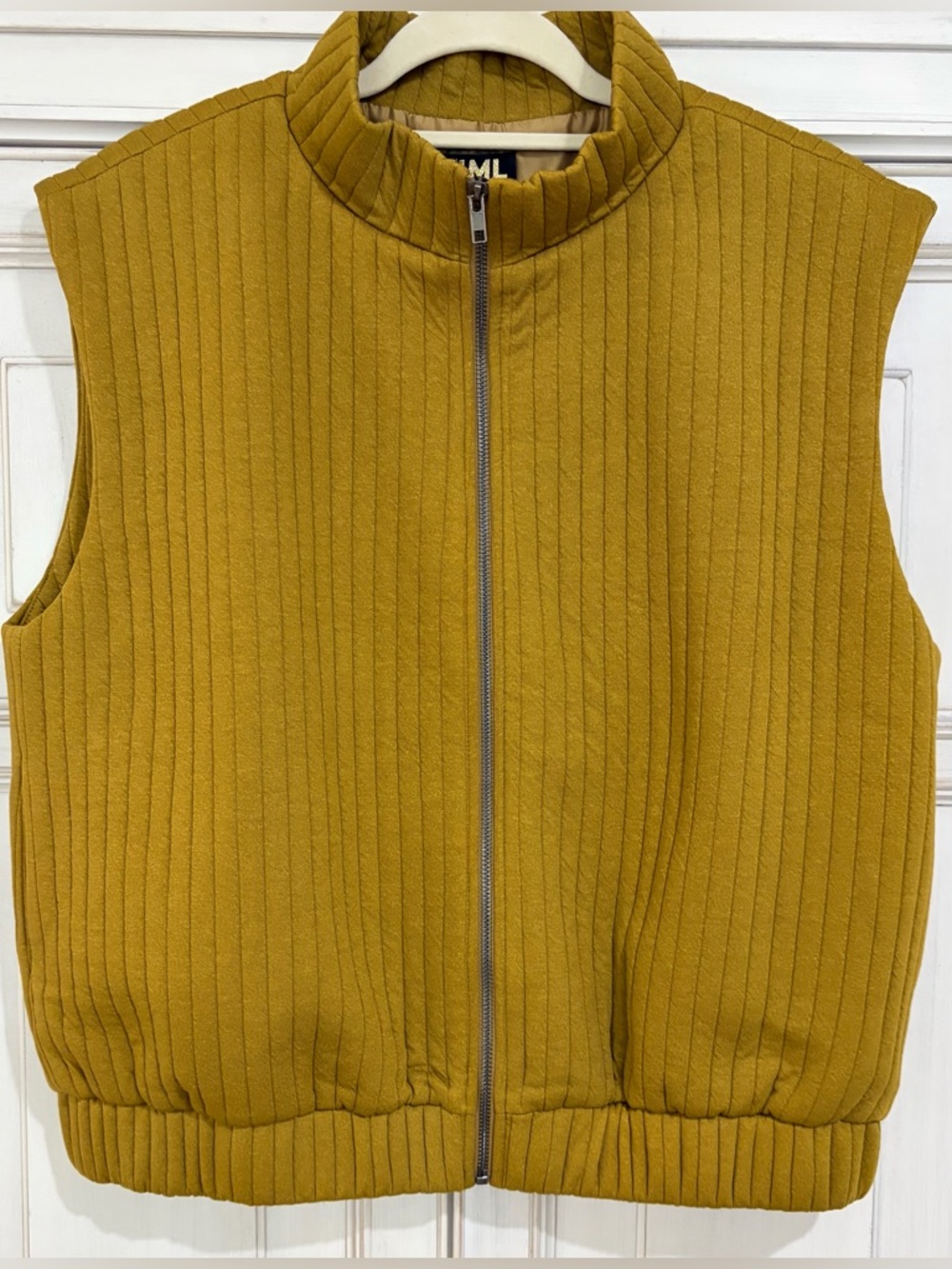 NWT SZ L THML Mustard Yellow Sleeveless Ribbed Zip Puff Vest